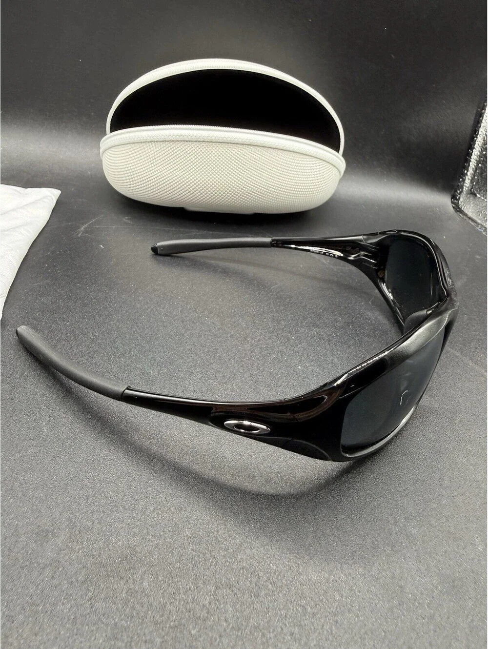 Oakley Encounter Polished Black/Black Iridium Polarized OO9091-05 - Picture 10 of 11
